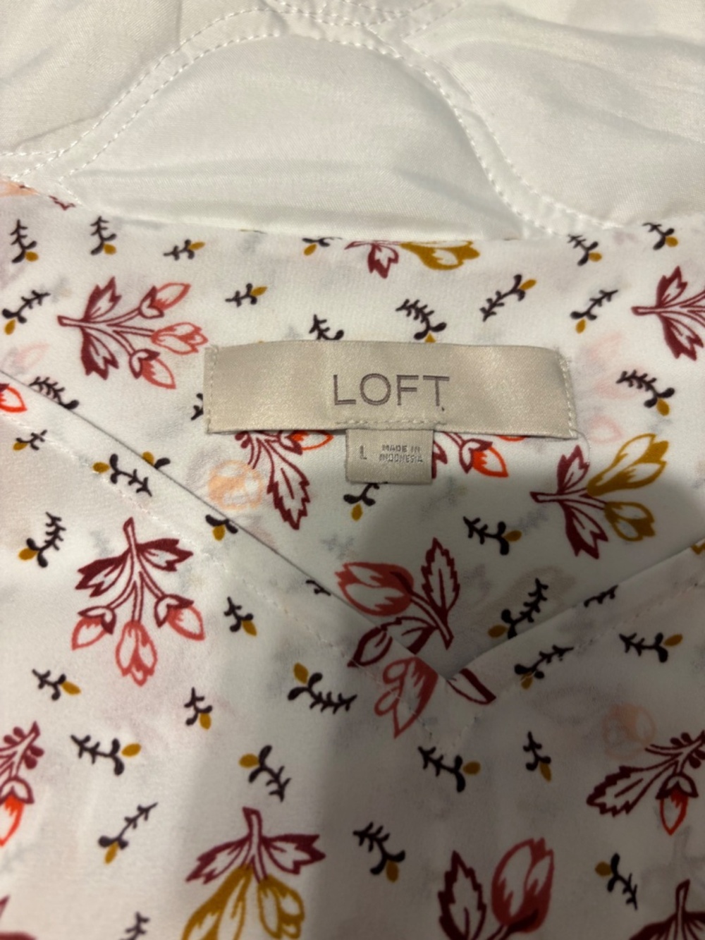 Loft Blouse - Picture 2 of 2